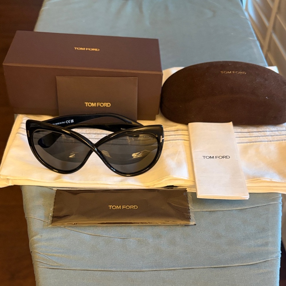 Tom Ford Women's Beatrice Black Sunglasses